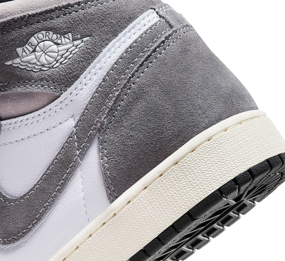 AIR JORDAN 1 HIGH OG (GS) - Image 6
