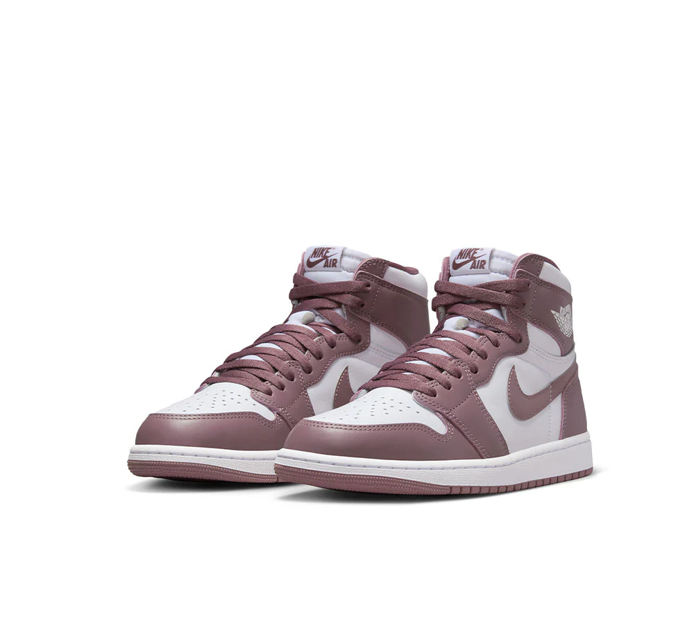 AIR JORDAN 1 RETRO HIGH OG - Image 2
