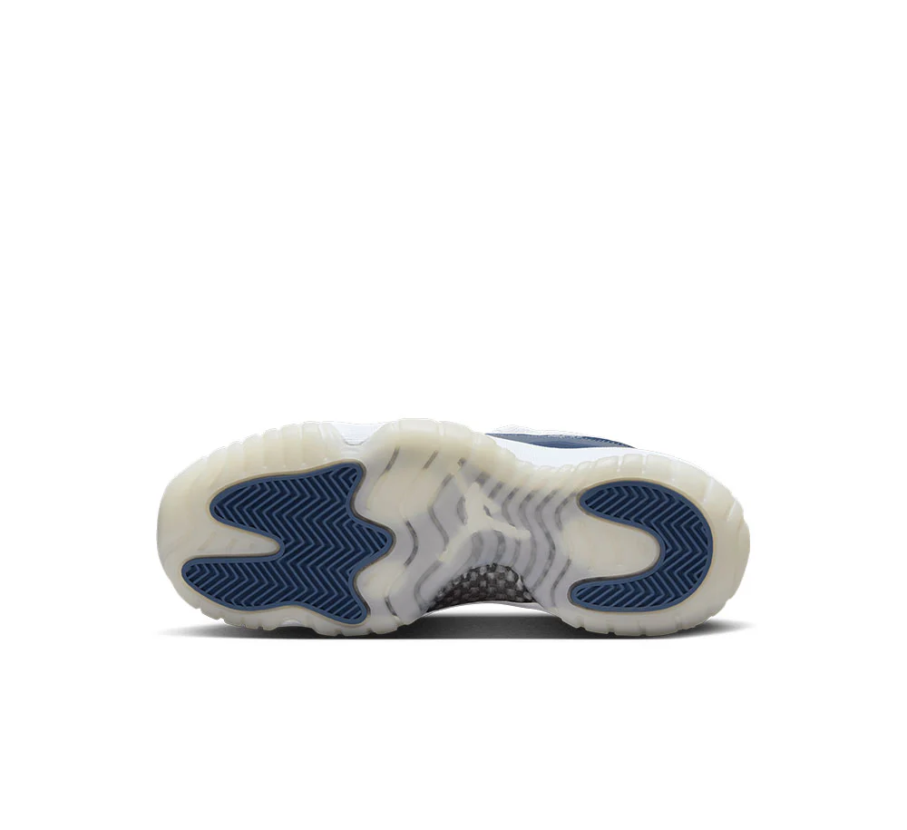 Air Jordan 11 Low Retro (GS) - Image 4