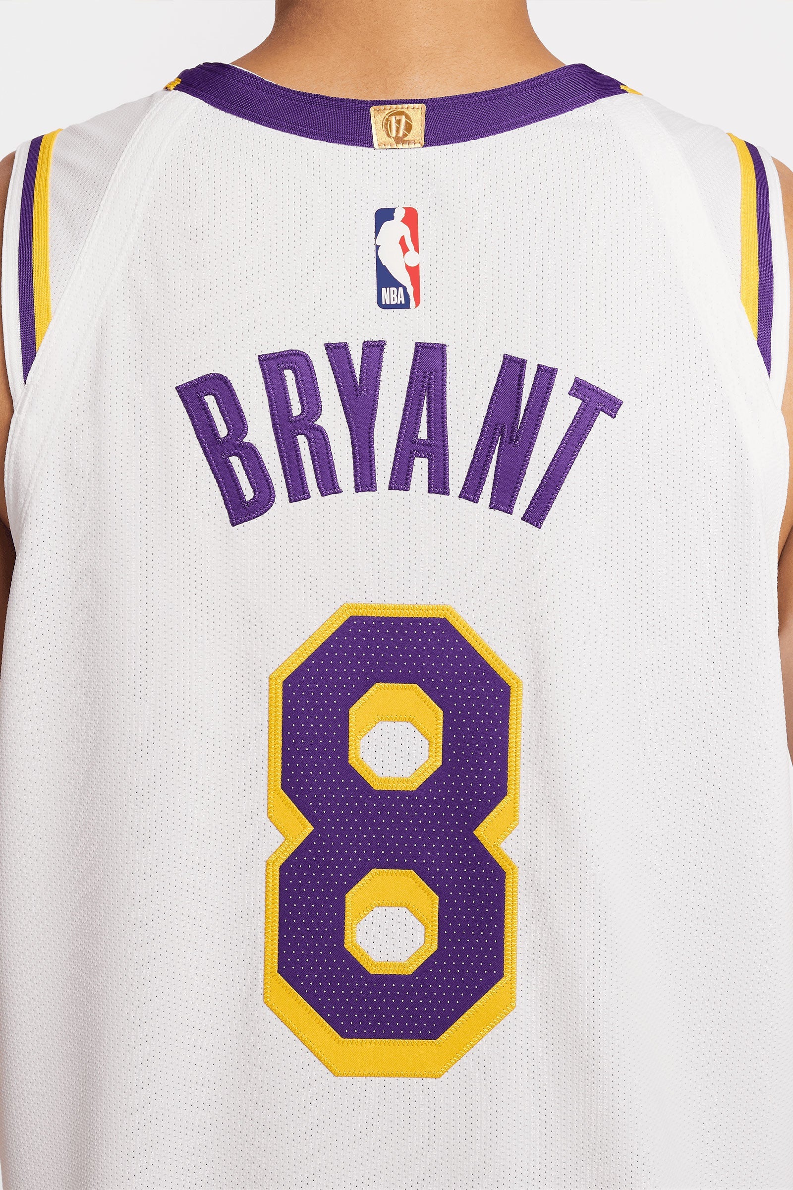 Los Angeles Lakers Association Edition Nike Dri-FIT ADV NBA Authentic Jersey - Image 4