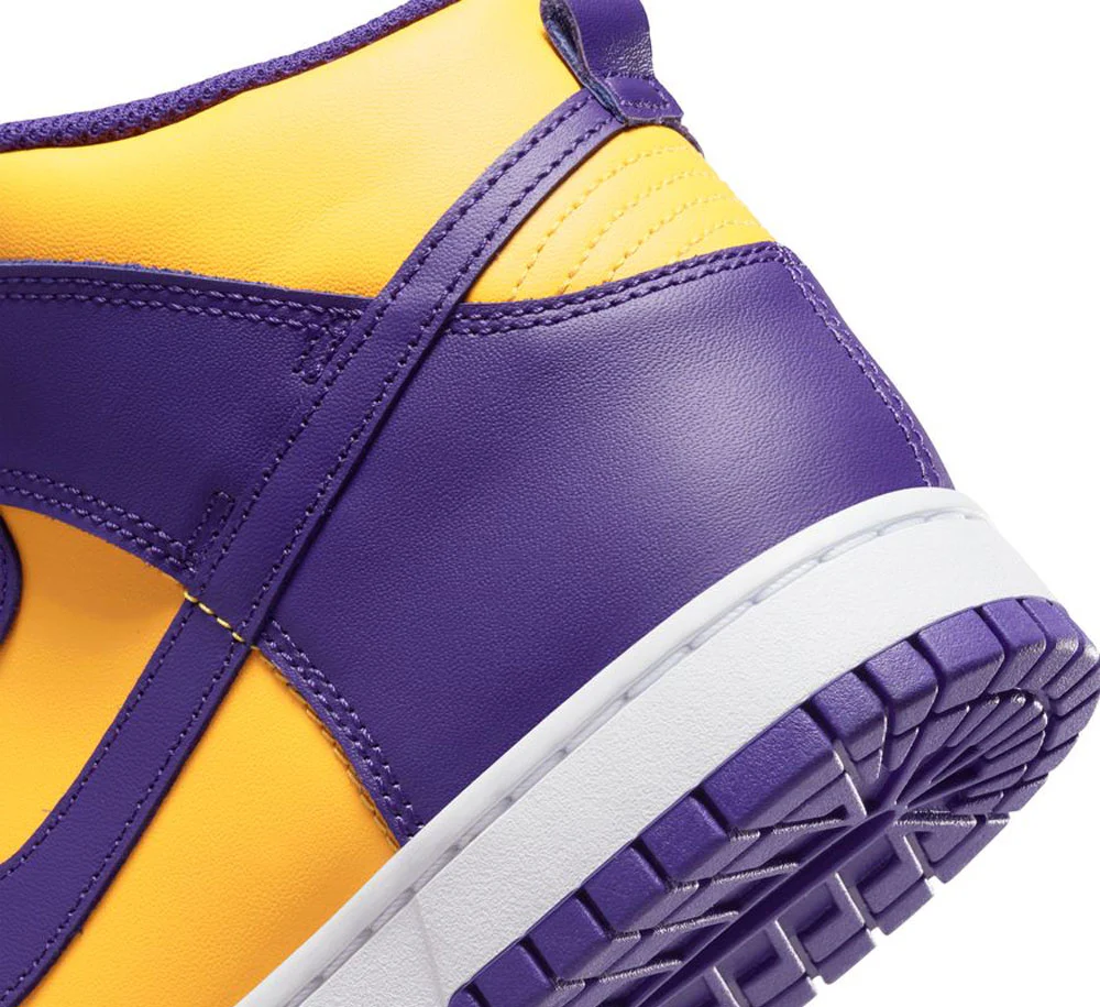 NIKE DUNK HIGH RETRO - Image 7