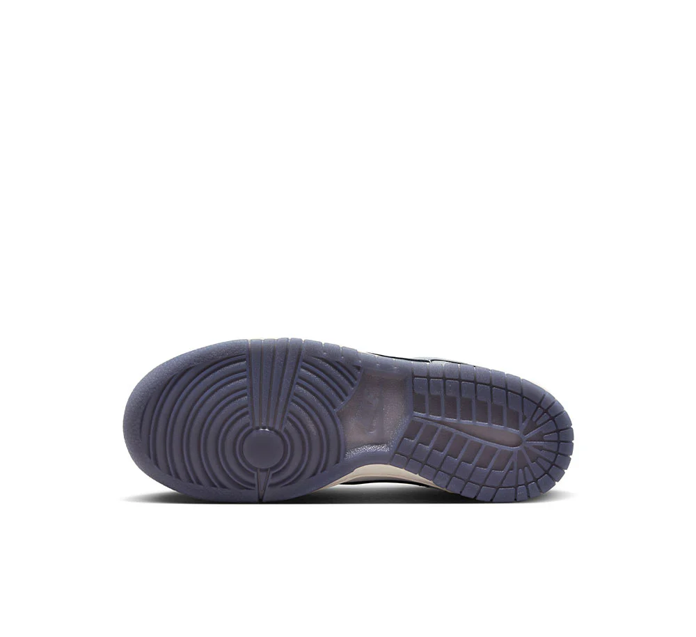 Nike Dunk Low (GS) - Image 5