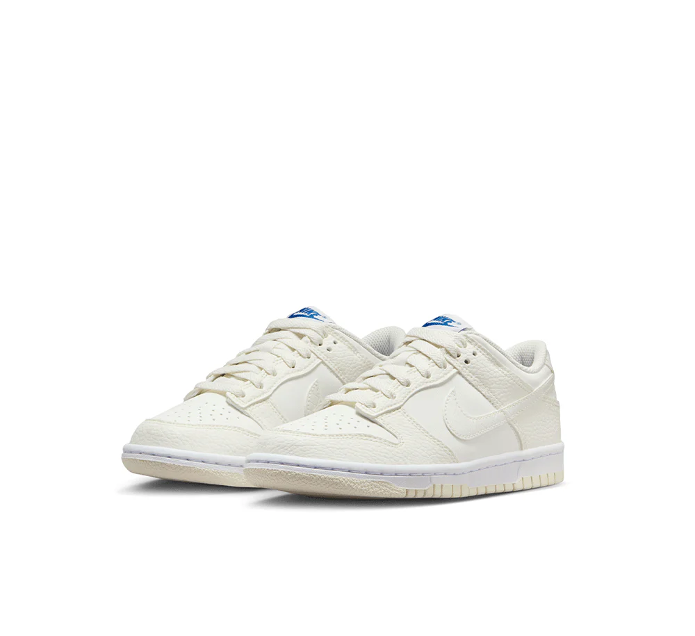 Nike Dunk Low SE (GS) - Image 2