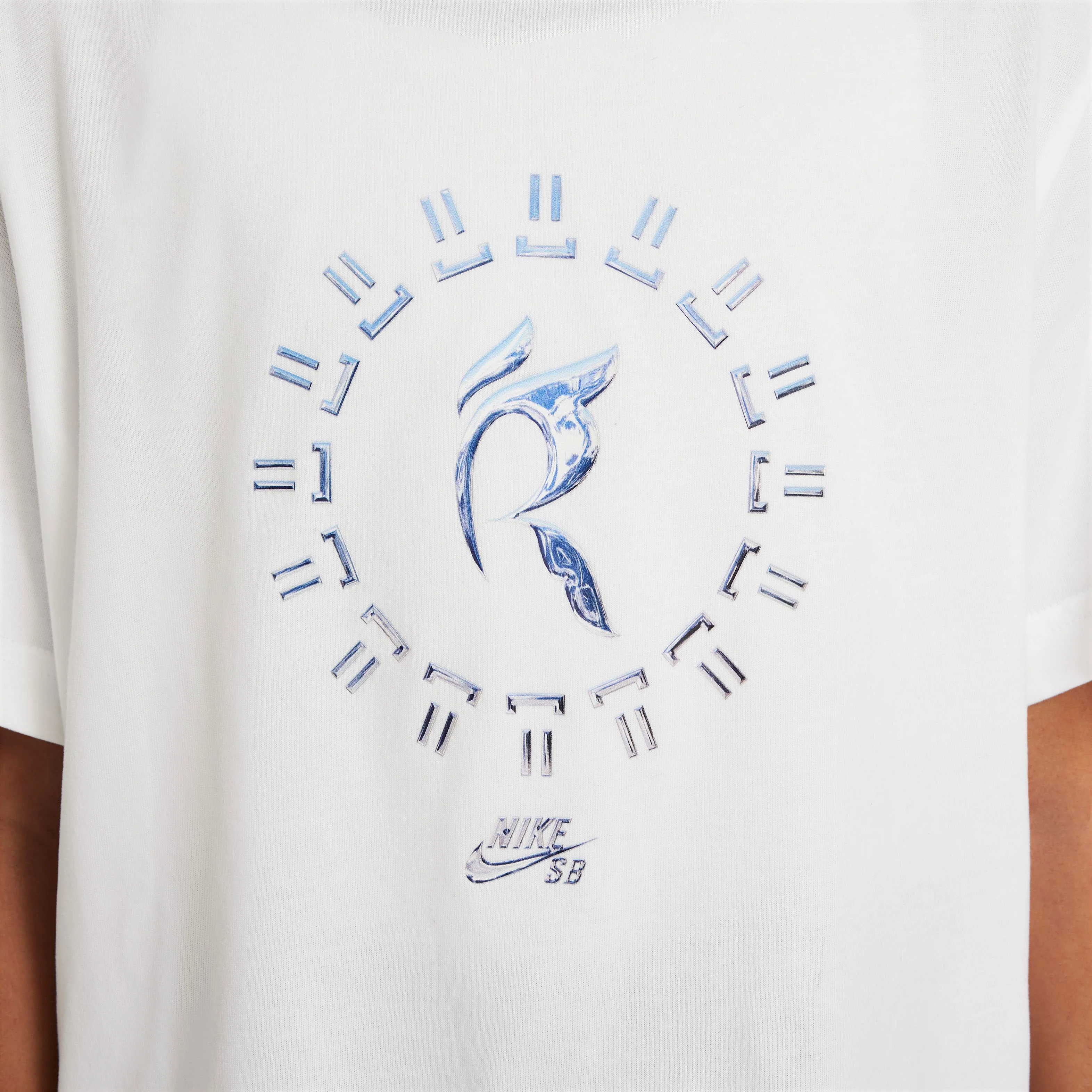 Nike SB x Rayssa Leal Women's Dri-FIT T-Shirt - Image 2