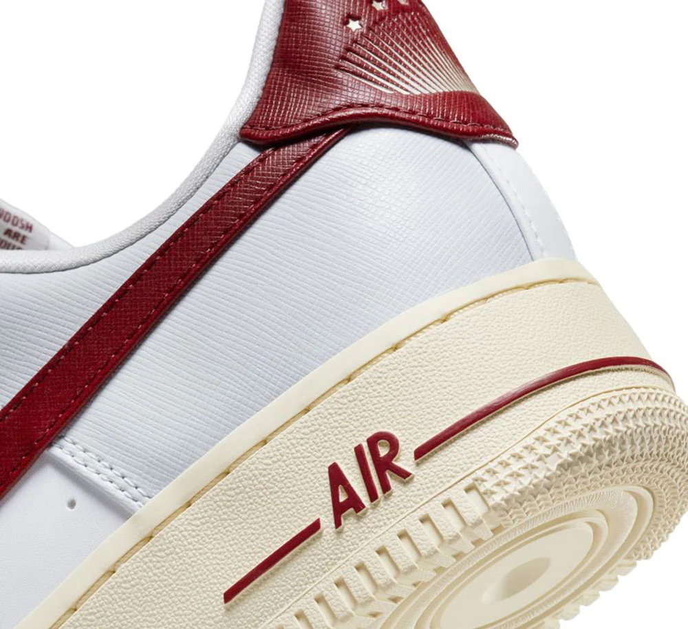 WOMEN'S AIR FORCE 1 '07 SE - Image 7