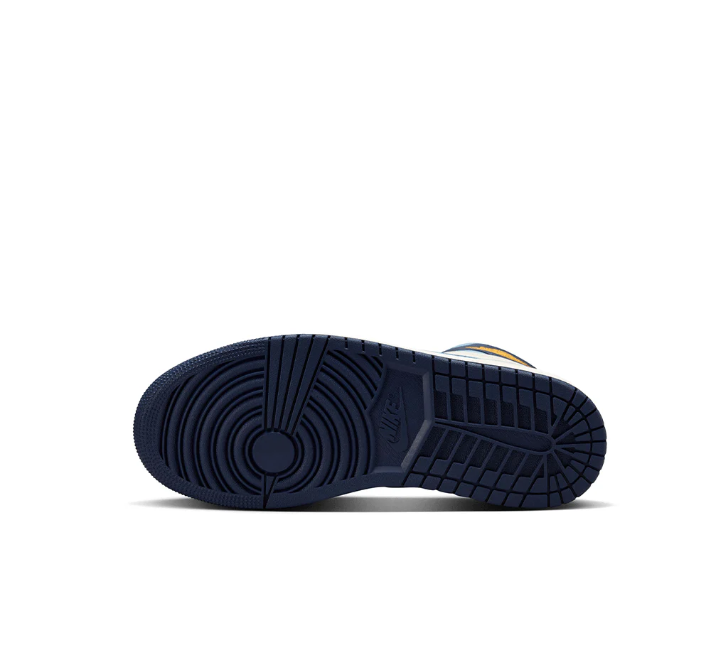 Womens Jordan 1 Retro High OG - Image 5