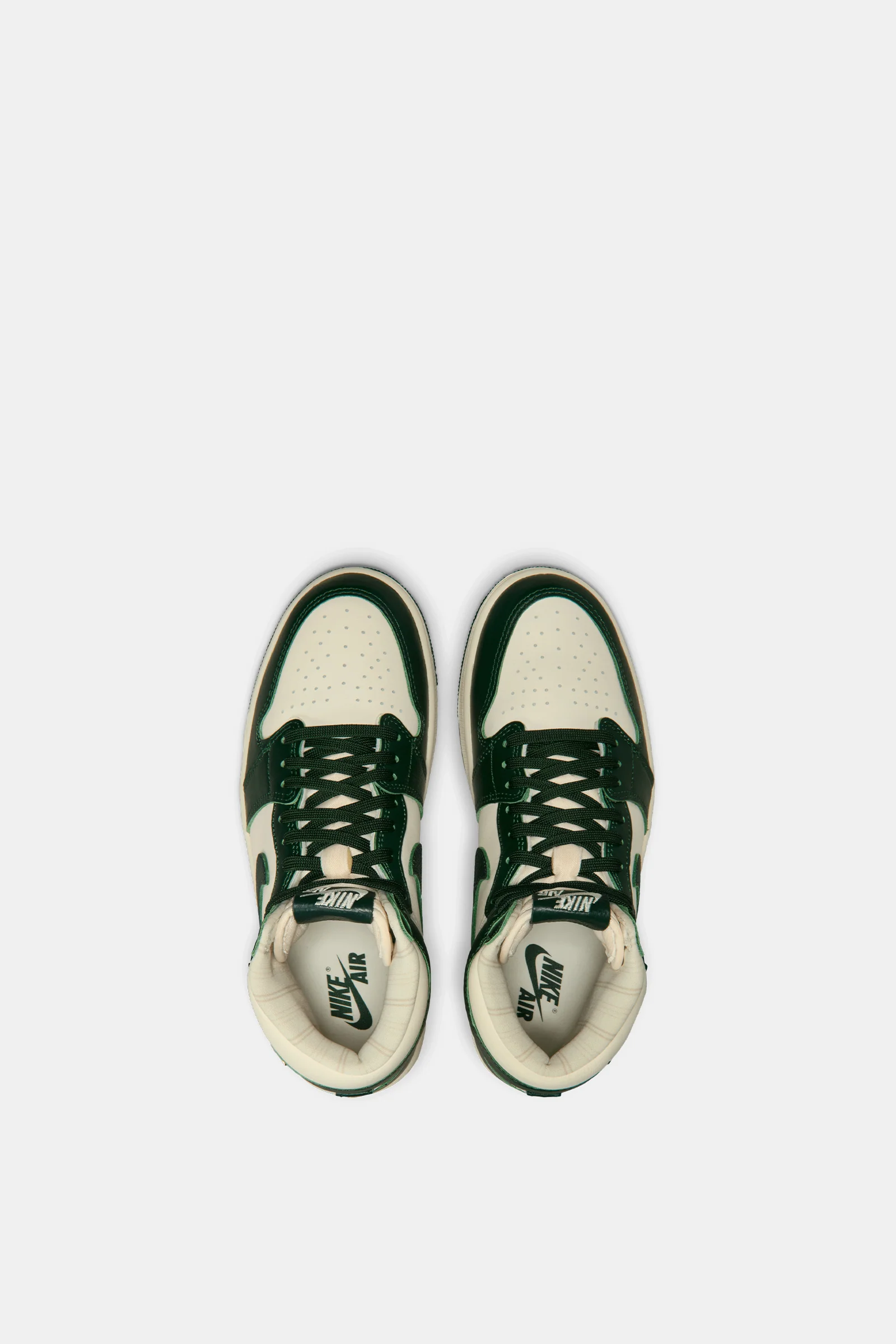 Womens Jordan 1 Retro High OG - Image 5