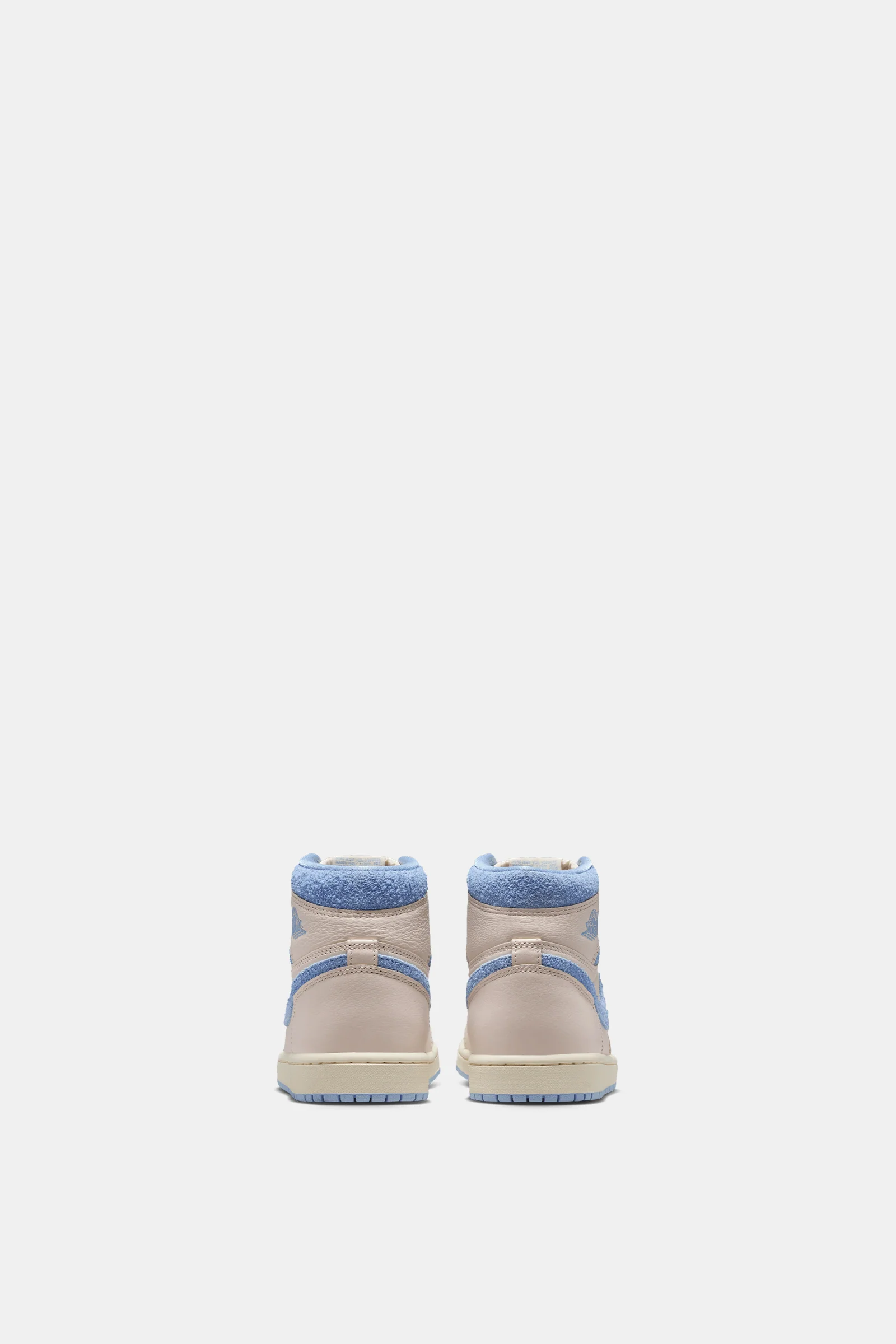Womens Jordan 1 Retro High OG - Image 4