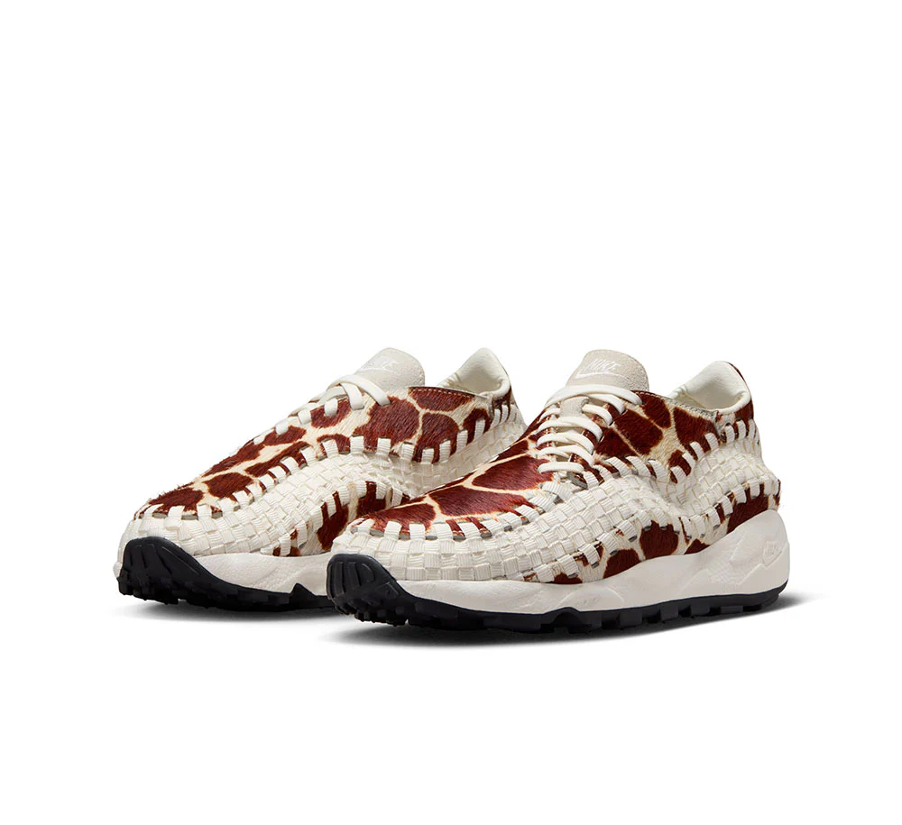 WOMENS NIKE AIR FOOTSCAPE WOVEN - Image 2