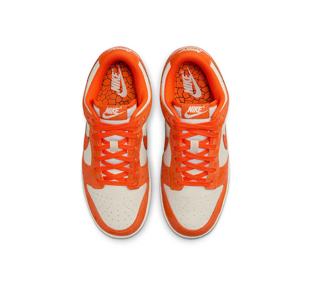 WOMEN'S NIKE DUNK LOW - Image 3