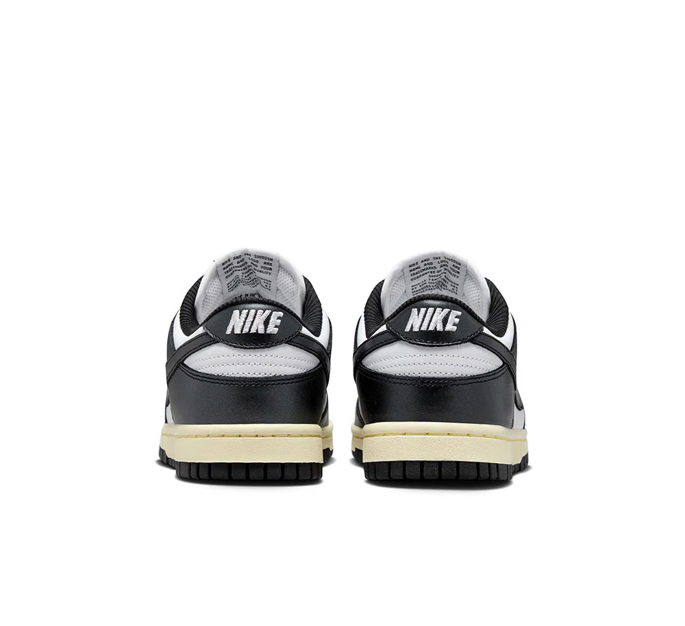 WOMEN'S NIKE DUNK LOW - Image 3