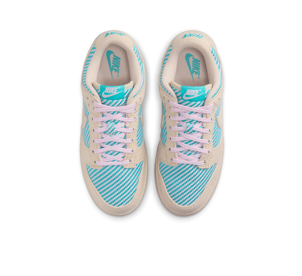 WOMEN'S NIKE DUNK LOW - Image 3