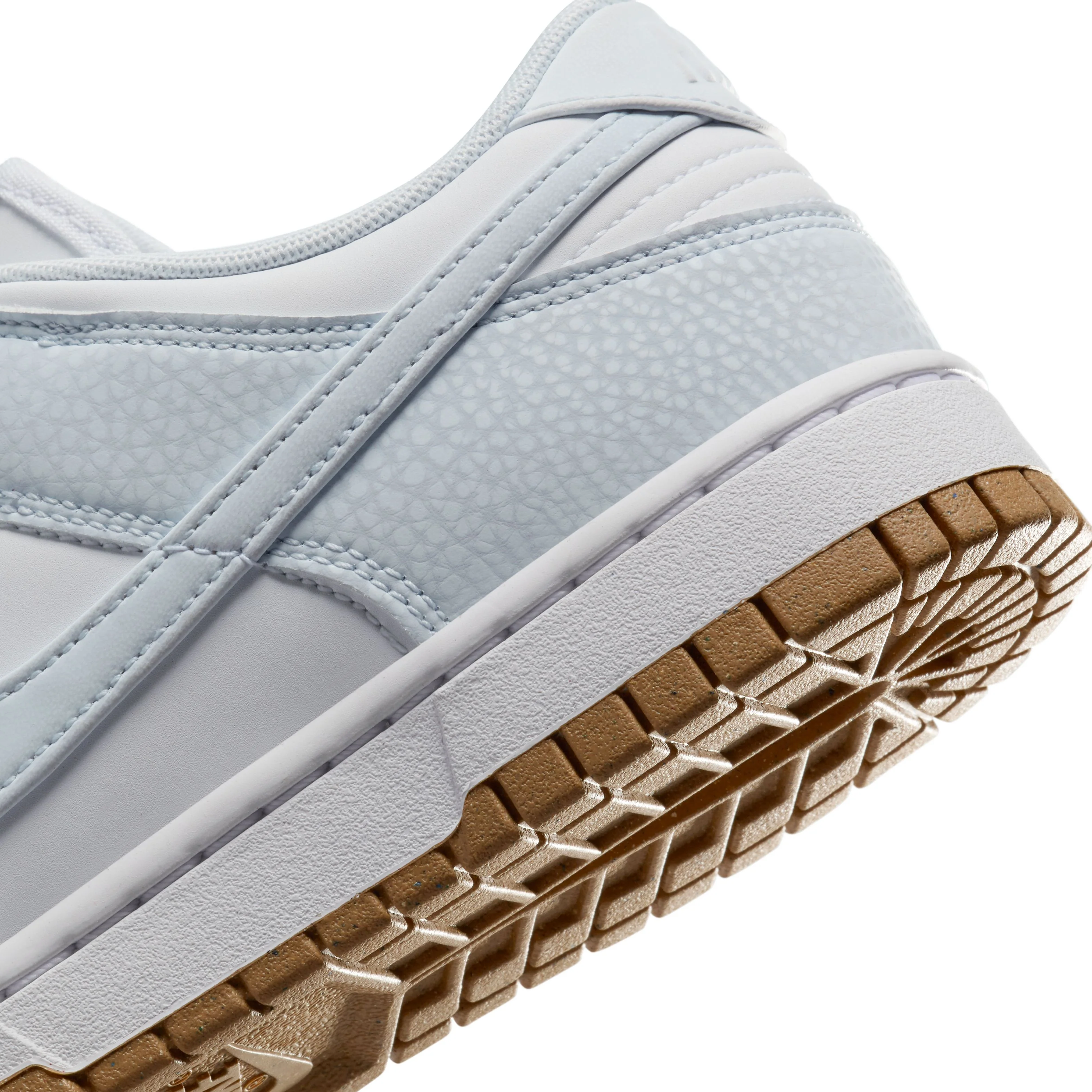 Women's Nike Dunk Low Premium Next Nature - Image 7