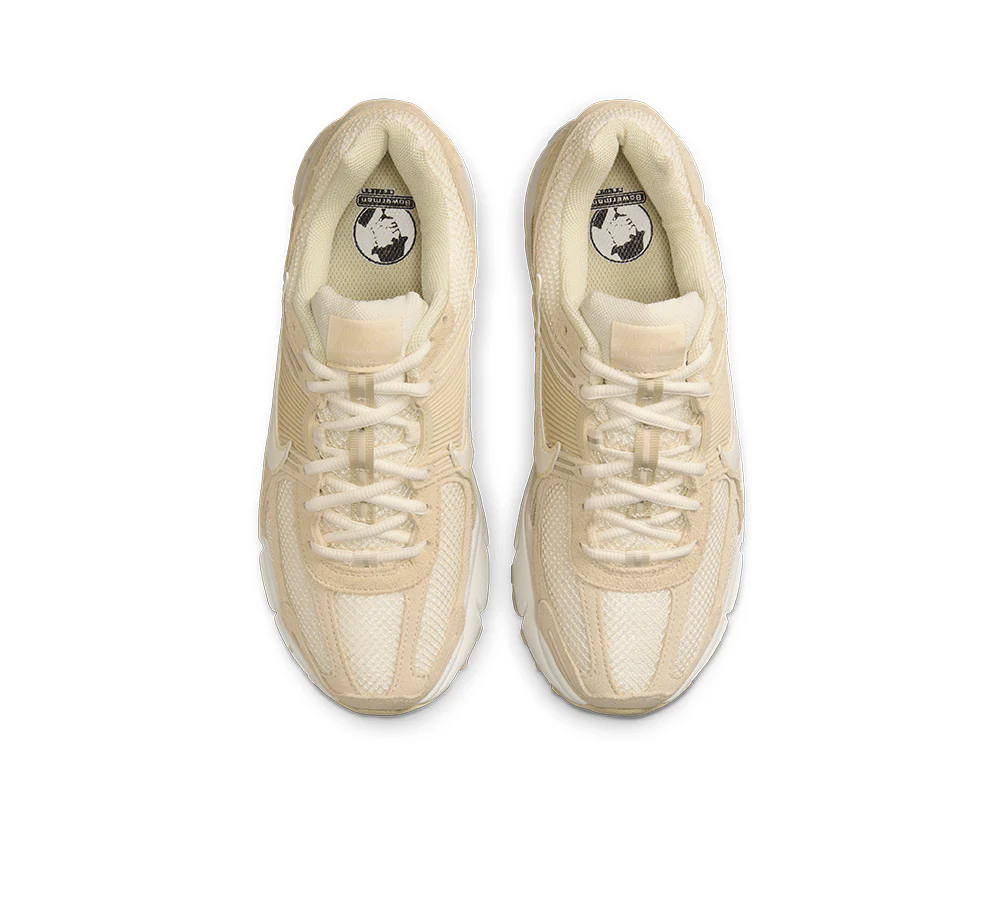 Women's Nike Zoom Vomero 5 - Image 3